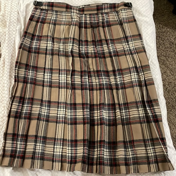 Authentic Kilt - Picture 3 of 7